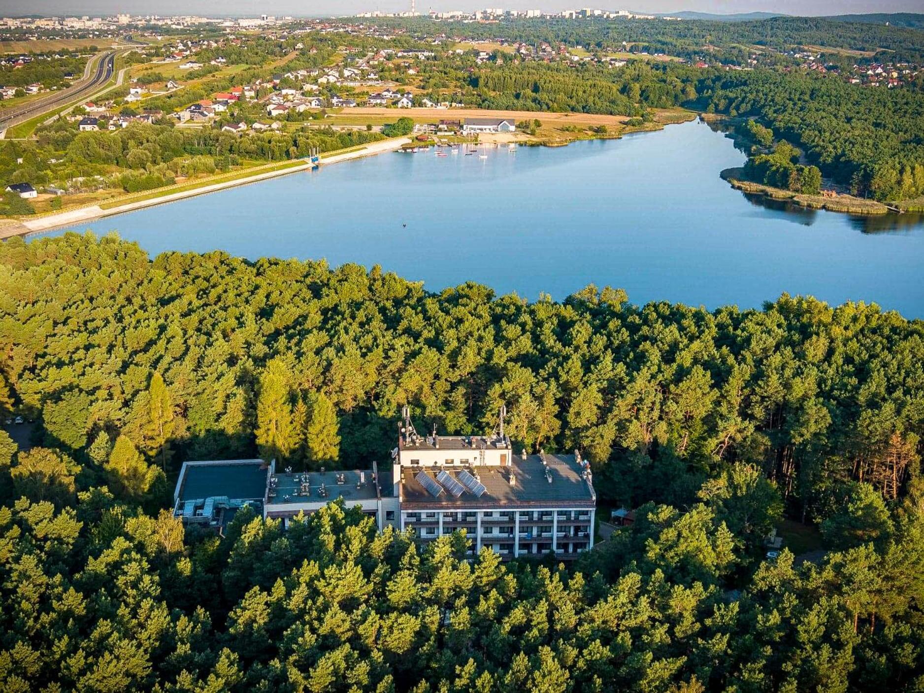 Hotel Echo Cedzyna Eksteriør bilde