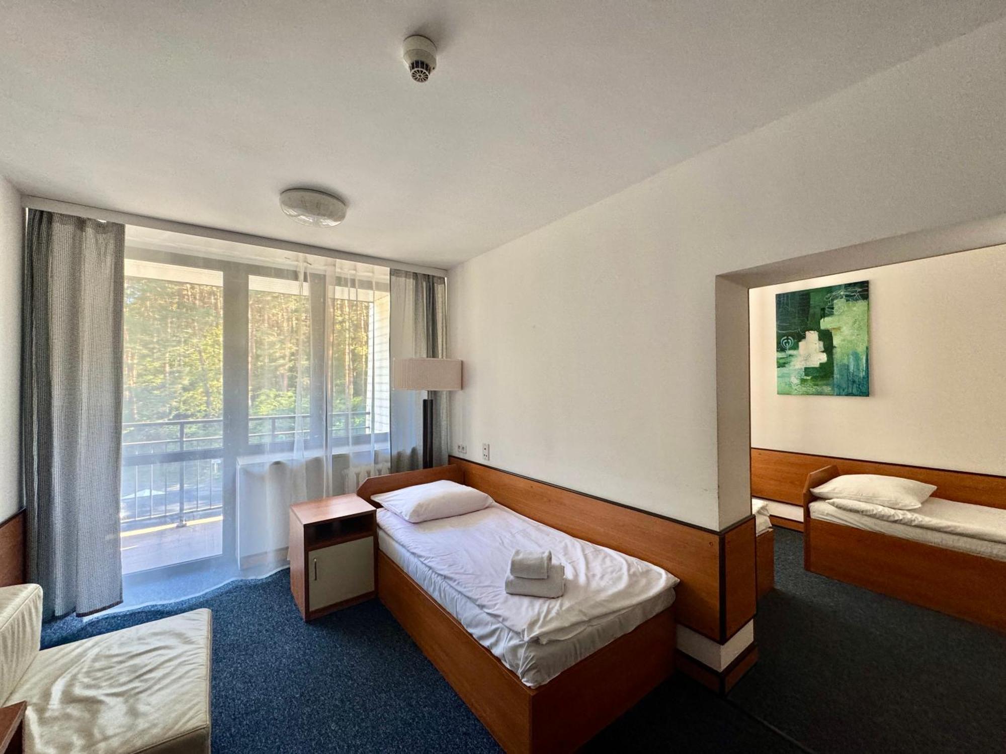 Hotel Echo Cedzyna Eksteriør bilde